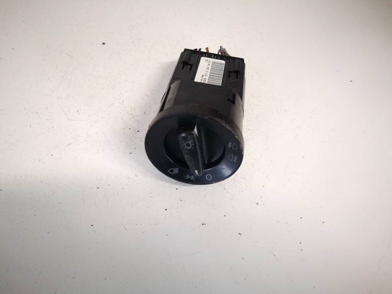 1U0941531D Skoda Octavia 2004 Scheinwerfer Schalter