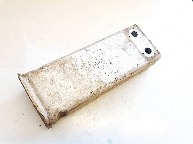 110919300C Tesla Model Y 2023 Bampera turētājs - PRIEKŠA PA KREISI