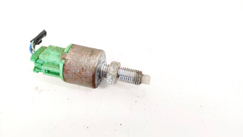 Lexus GS - CLASS 2006 Stabdziu zibintu daviklis (rele-varlyte) - Thumbnail 2