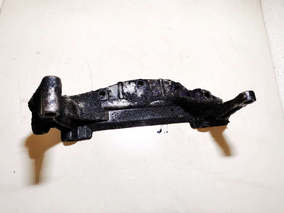 527870 Audi A4 1996 Engine Mount Bracket and Gearbox Mount Bracket - Thumbnail 2