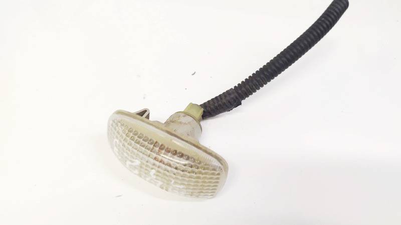 Nissan Primera 2005 Clear Side Repeaters - FRONT RIGHT