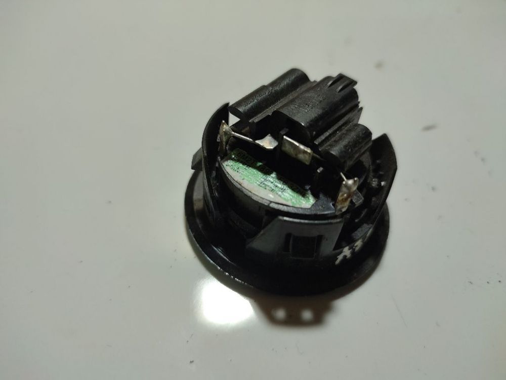 Ford Mondeo 2008 Speaker (audio) - Thumbnail 4