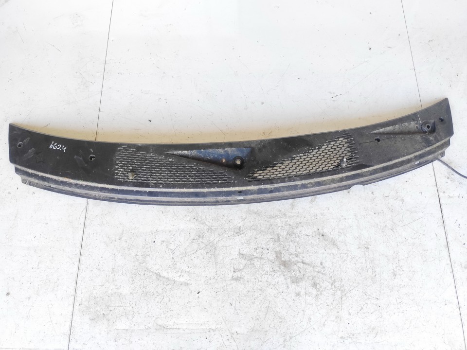 Ford Transit 2005 Listwa osłonowa wycieraczki - PRZEDNIE