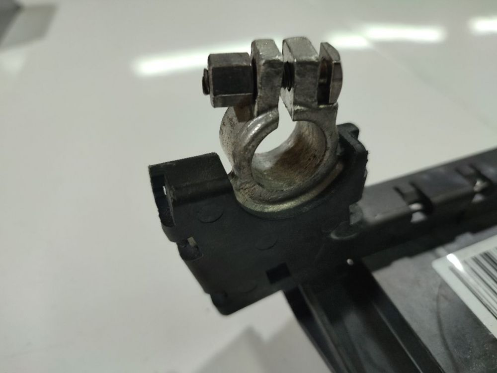 4F0915519 Audi A5 2009 Akumuliatoriaus klemas (kontaktai) - Thumbnail 2