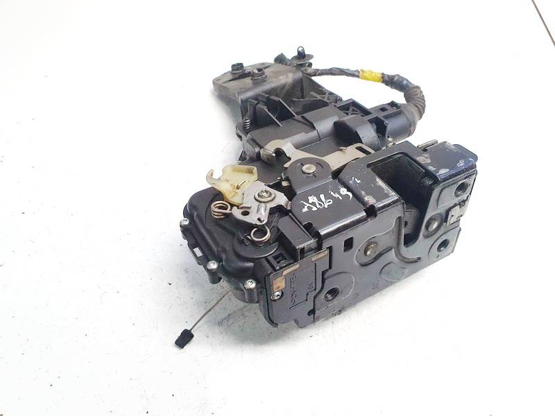 C6X1837013H Volkswagen Passat 1999 Oven Lukko - EDESSÄ VASEMMALLA - Thumbnail 3