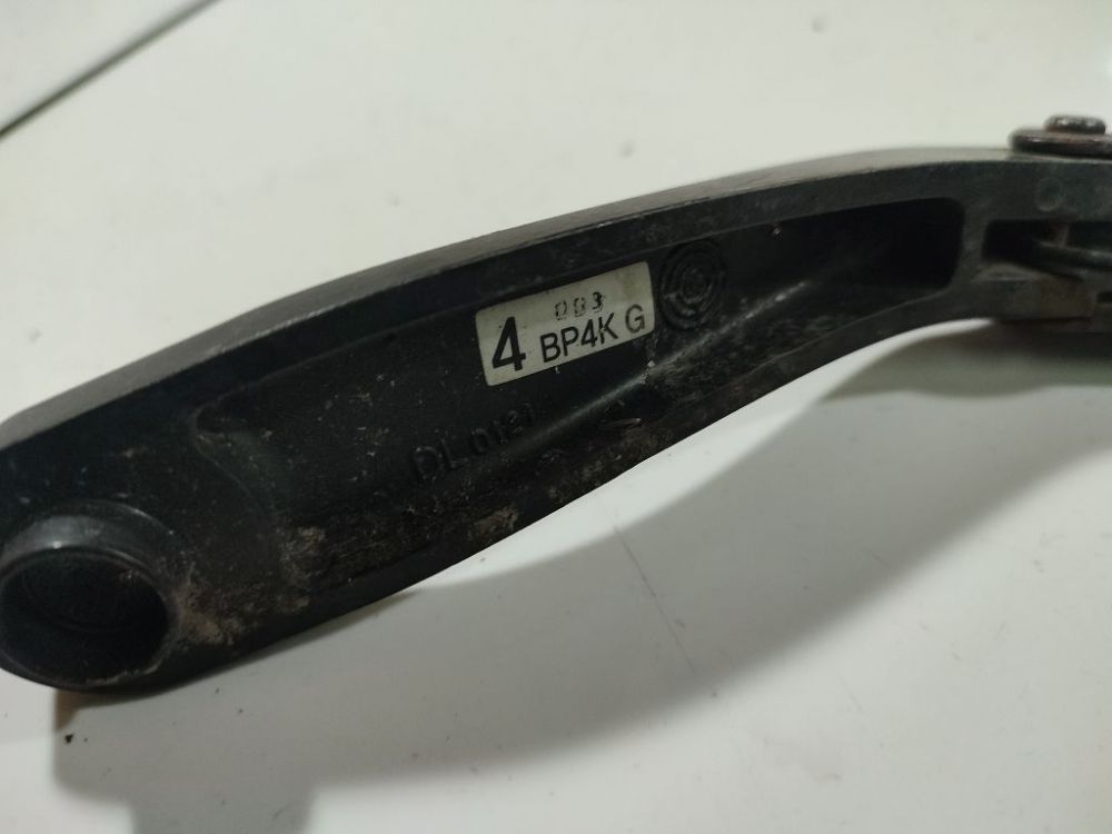 Mazda 3 2008 Ramię wycieraczki przedniej (przednie wycieraczki) - Thumbnail 4