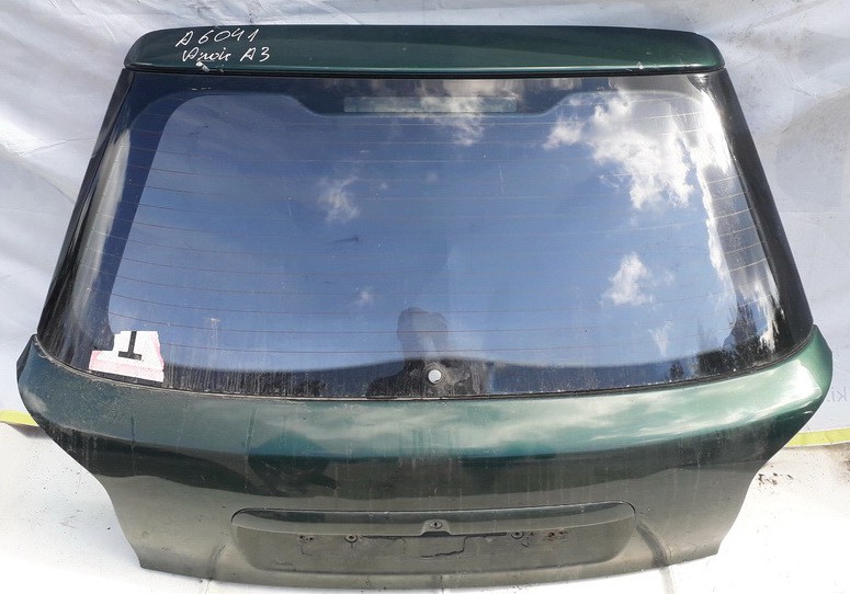 Audi A3 1996 Takaluukku - TAKANA