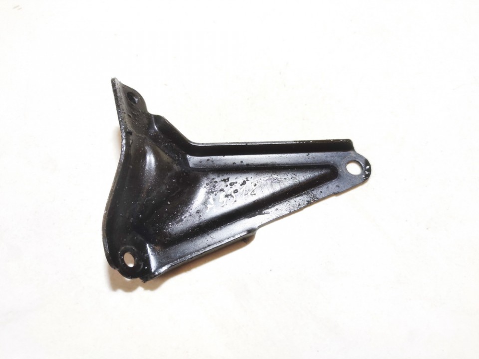 Mercedes-Benz E-CLASS 2003 Variklio kronsteinas ir Greiciu dezes kronsteinas