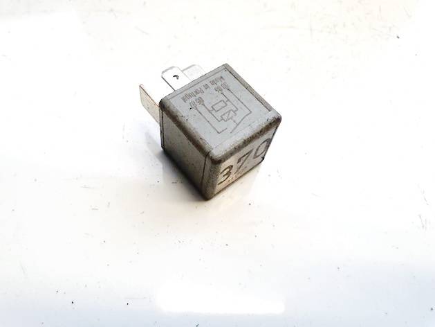 8D0951253A Volkswagen Passat 2001 Relais, Arbeitsstrom - Thumbnail 2