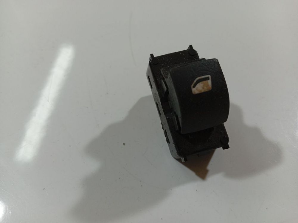 Citroen C4 2006 Przycisk sterowania szybą (przyciski podnoszenia szyby)