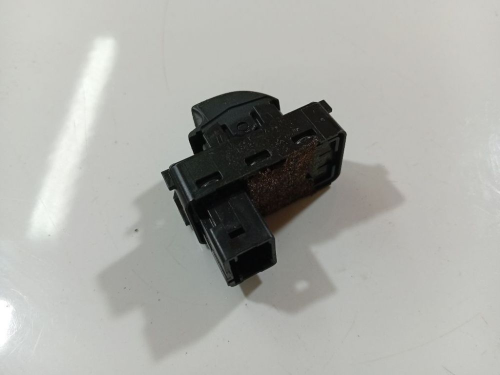 Citroen C4 2006 Stiklo valdymo mygtukas (lango pakeliko mygtukai) - Thumbnail 2