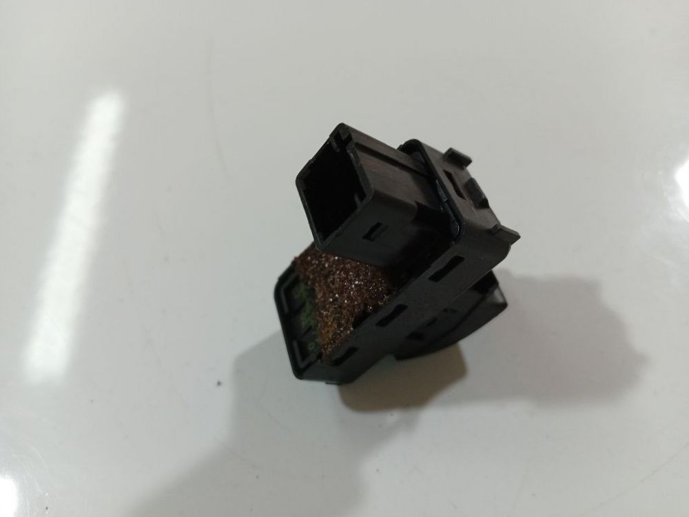 Citroen C4 2006 Stiklo valdymo mygtukas (lango pakeliko mygtukai) - Thumbnail 3