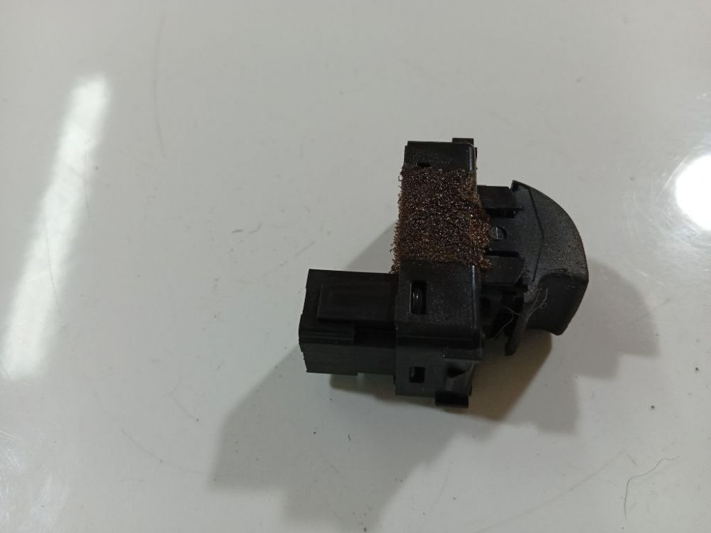 Citroen C4 2006 Stiklo valdymo mygtukas (lango pakeliko mygtukai) - Thumbnail 4