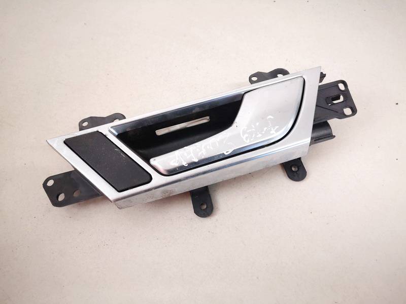 4F0839020D Audi A6 2005 Poignée Interne Port arrerie Droite