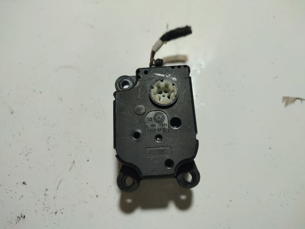 1S7H19E616AA Ford Mondeo 2002 Heater Vent Flap Control Actuator Motor - Thumbnail 4