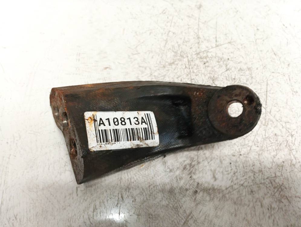 1164186601CA Suzuki Swift 2006 Variklio kronsteinas ir Greiciu dezes kronsteinas