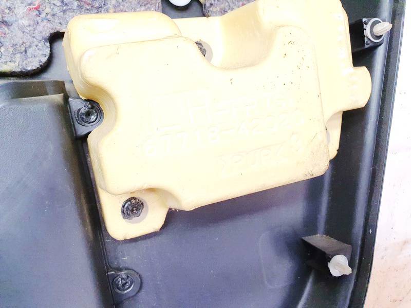 6771842020 Toyota RAV-4 2006 Door Panel - FRONT LEFT - Thumbnail 3