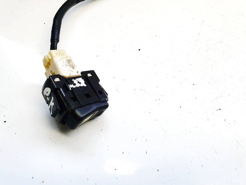191482 Mazda RX-8 2004 Heated Seat Switch - Thumbnail 2