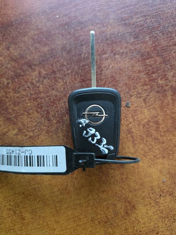 Opel Astra 2012 Uzvedimo raktas