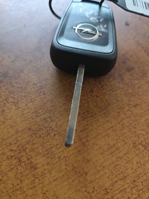 Opel Astra 2012 Remote Key - Thumbnail 3