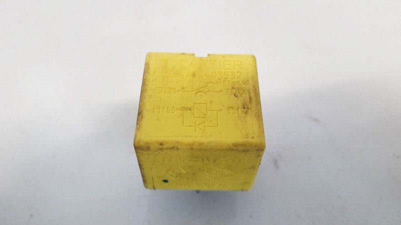 7700844253 Renault Laguna 2002 Relay module
