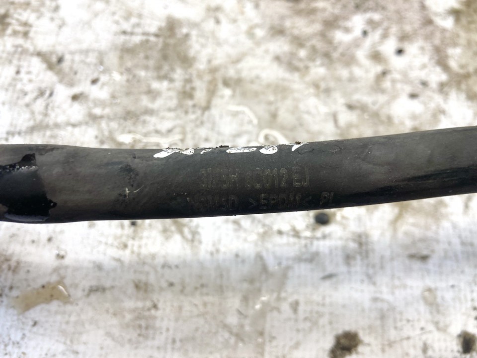 3M5H8C012EJ Volvo V50 2005 Radiator Hose Replacement (Upper and Lower) - Thumbnail 3