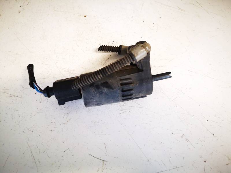 13349273 Opel Astra 2012 Windshield Windscreen Washer Pump