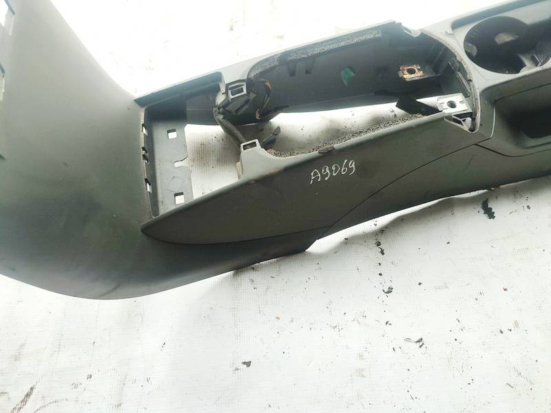 8687408 Volvo V50 2005 Seat Armrest - Thumbnail 2