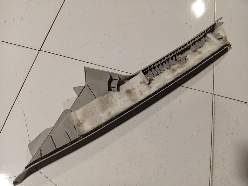 C23668160 Mazda 5 2006 Wykończenie wnętrza (plastikowe elementy) - Thumbnail 3