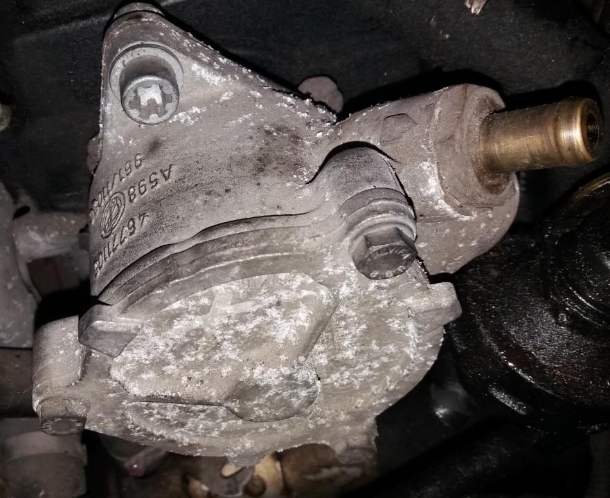 46771105 Fiat Stilo 2001 Pompa próżniowa układu hamulcowego