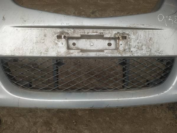 Mazda Premacy 2001 Rejilla inferior del parachoques delantero - CENTER - Thumbnail 2