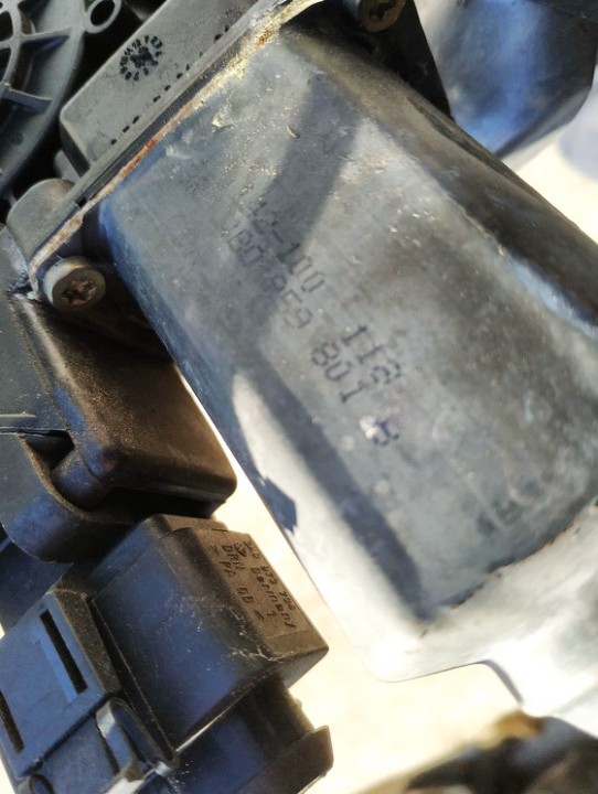 4B0959801B Audi A6 1998 Моторчик стеклоподъемника - задний левый - Thumbnail 3