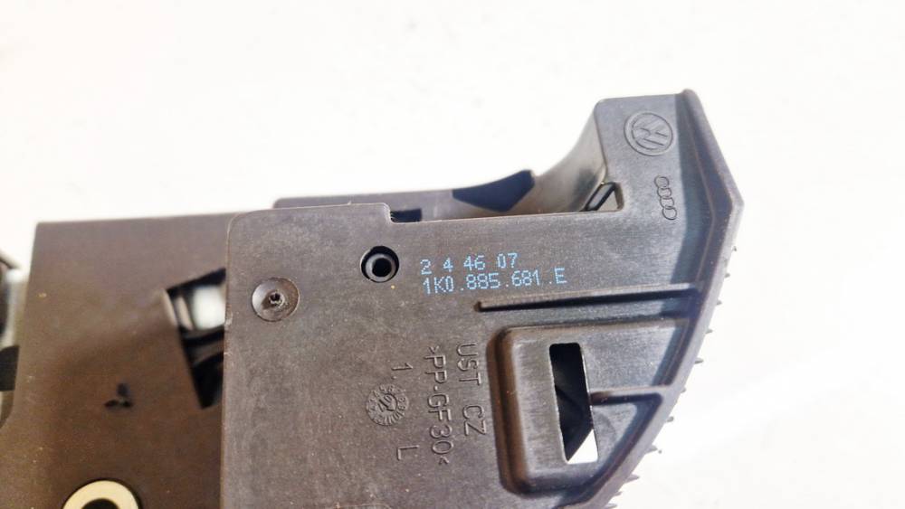 1K0885681E Skoda Octavia 2007 Seat Lock Latch assembly - Thumbnail 2