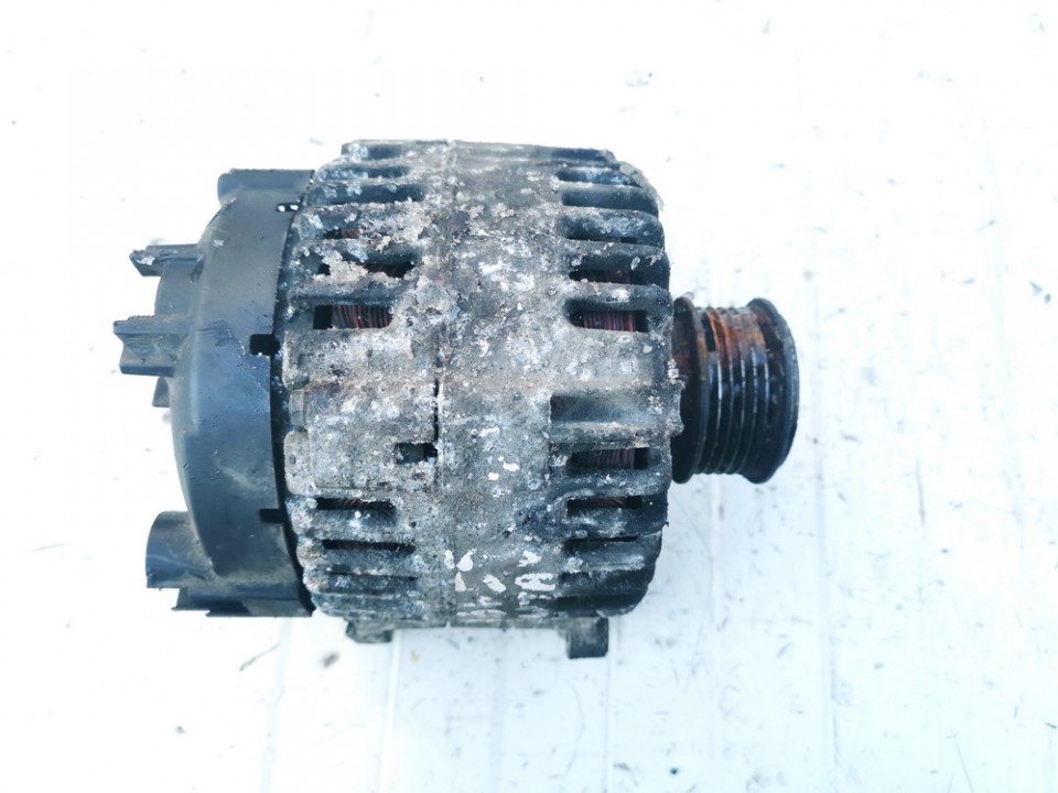 06F903023C Volkswagen Passat 2006 Alternator