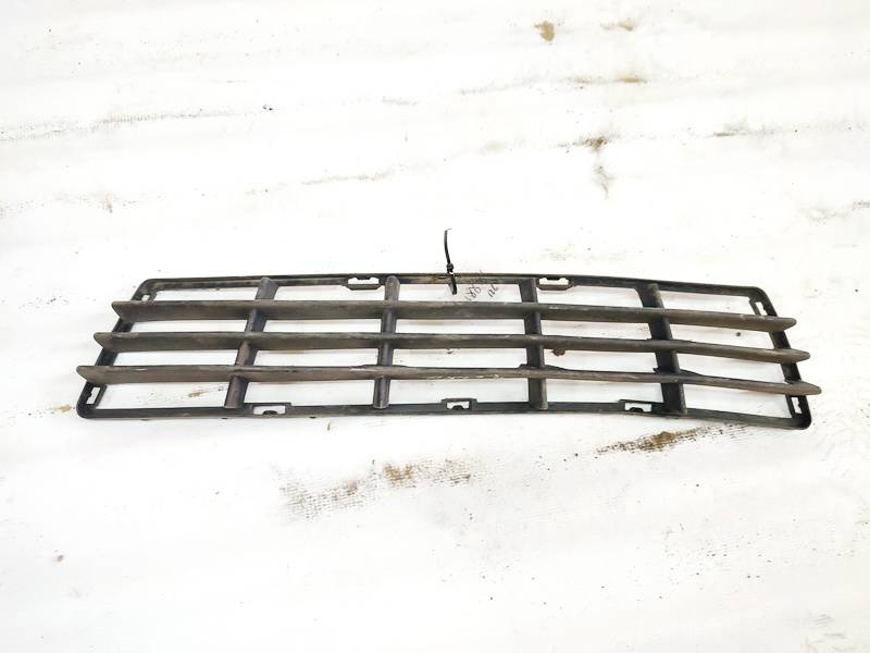 Volvo V50 2005 Bamperio groteles vidurines P.VID.