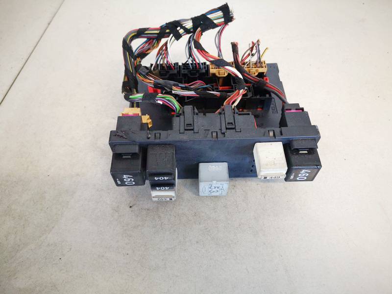 3C0937049E Volkswagen Golf 2006 Fuse box