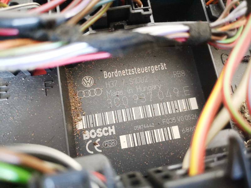 3C0937049E Volkswagen Golf 2006 Fuse box - Thumbnail 2