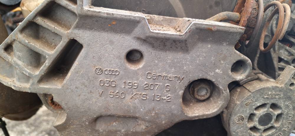 03G199207G Volkswagen Golf Plus 2006 Moottorin kiinnike - Thumbnail 3