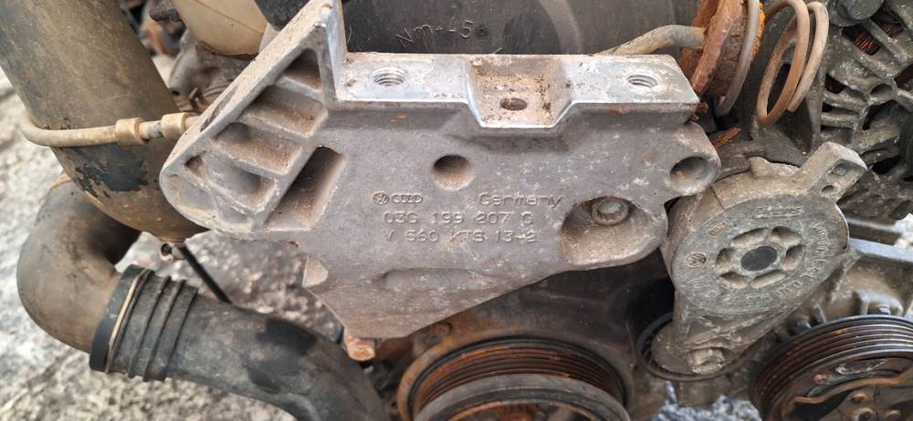 03G199207G Volkswagen Golf Plus 2006 Moottorin kiinnike - Thumbnail 2