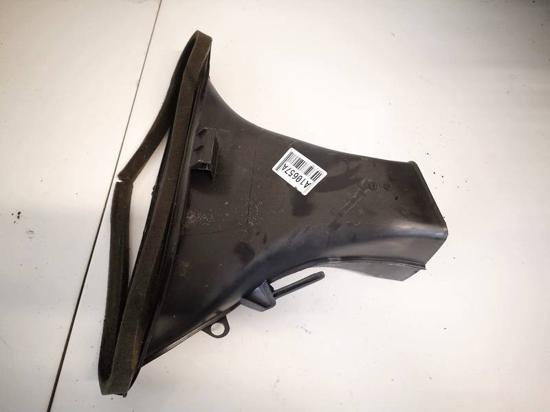 1J1819063A Volkswagen Golf 2000 Air Intake Panel