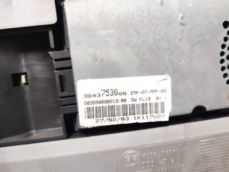 1846597 Peugeot 807 2003 Spidometrs – instrumentu panelis - Thumbnail 3