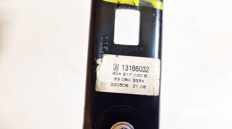 13166032 Opel Zafira 2006 Seat belt adjustment rail - FRONT RIGHT - Thumbnail 2
