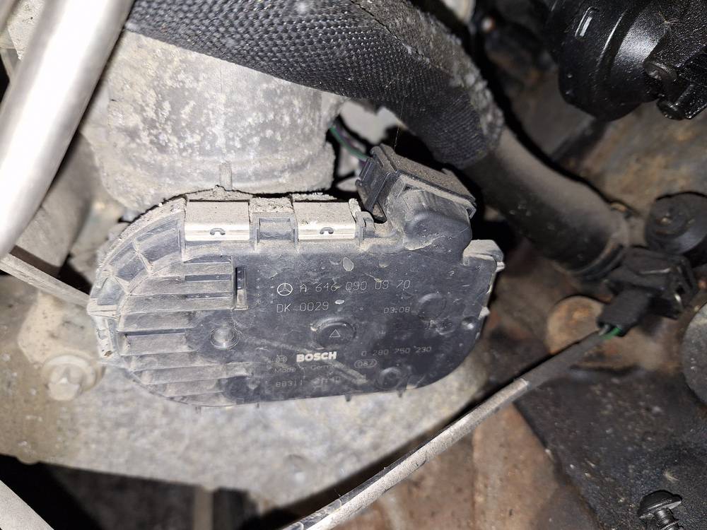 A6460900970 Mercedes-Benz C-CLASS 2008 Stellantrieb Wirbelsteuerung Ventil (Drosselklappe)