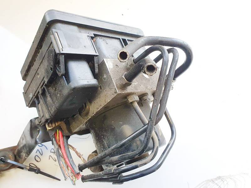 30736589 Volvo V50 2005 ABS Unit (ABS Brake Pump) - Thumbnail 3