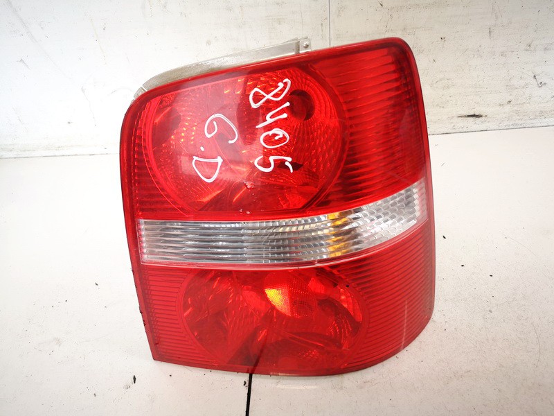 1T0945096 Volkswagen Touran 2006 Tail Light lamp Outside - REAR RIGHT