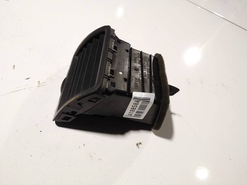 1K0819709 Volkswagen Golf 2003 Dash Vent (Air Vent Grille)