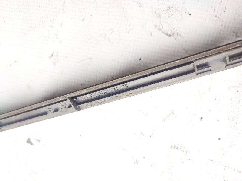 7L0853540LM3 Volkswagen Touareg 2003 Glass Trim Molding-weatherstripping - REAR RIGHT - Thumbnail 3