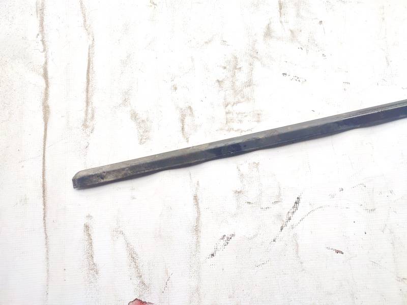 7L0853537LM3 Volkswagen Touareg 2003 Glass Trim Molding-weatherstripping - FRONT LEFT