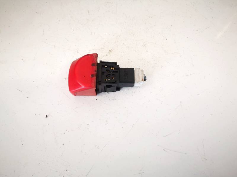 06019 Nissan Micra 2006 Hazard switch - Thumbnail 2