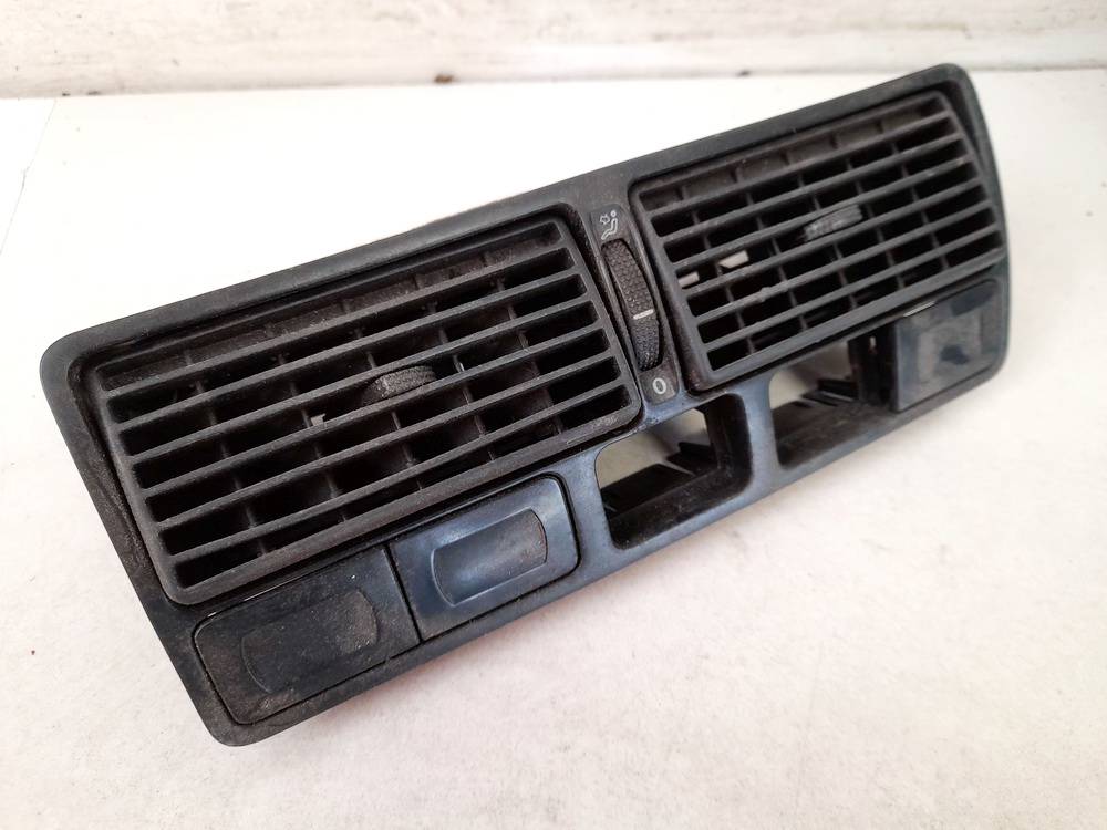 1J0819728C Volkswagen Golf 2000 Dash Vent (Air Vent Grille)